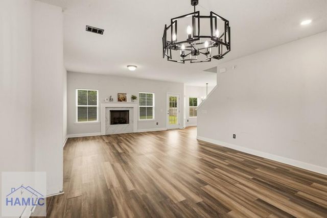 870 Meloney Drive, Hinesville, GA 31313