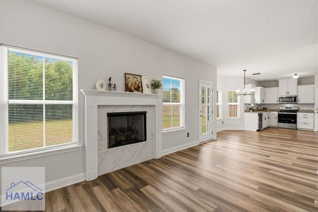 870 Meloney Drive, Hinesville, GA 31313