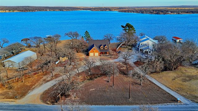 202 Storey Road, Nocona, TX 76255