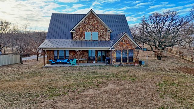 202 Storey Road, Nocona, TX 76255