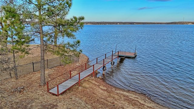 202 Storey Road, Nocona, TX 76255