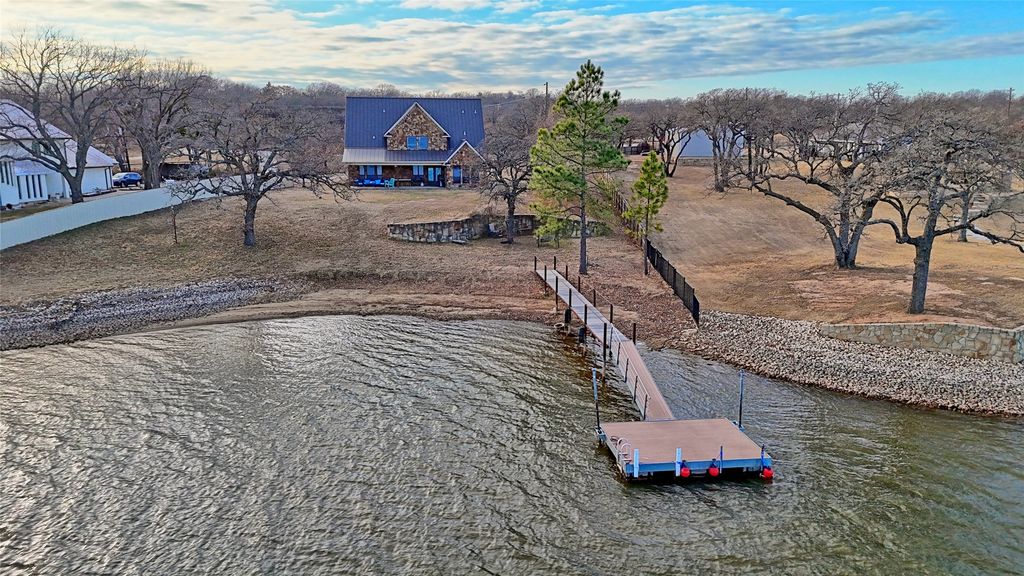 202 Storey Road, Nocona, TX 76255