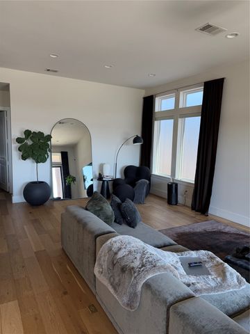 7606 Element, Plano, TX 75024