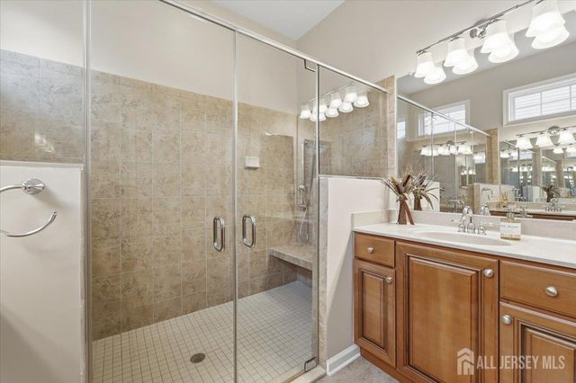 84 Draw Bridge Drive, Monroe, NJ 08831
