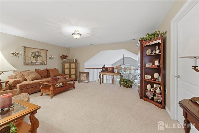 84 Draw Bridge Drive, Monroe, NJ 08831