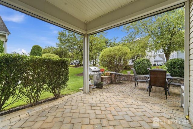 84 Draw Bridge Drive, Monroe, NJ 08831