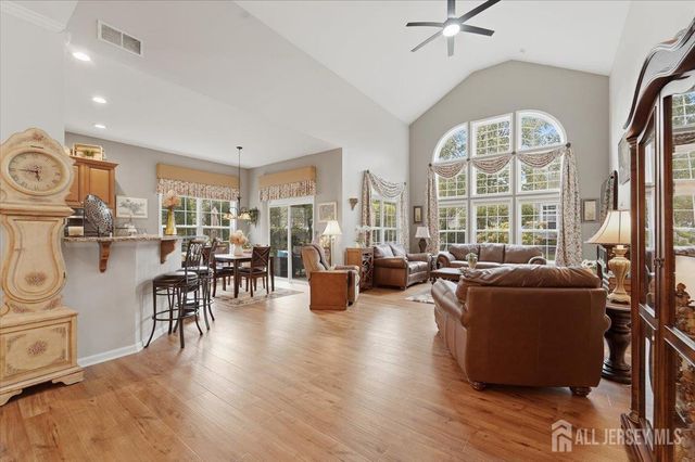 84 Draw Bridge Drive, Monroe, NJ 08831