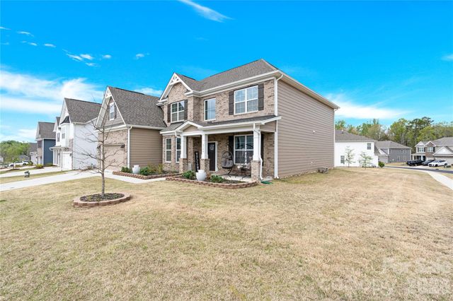 2104 Skybrook Oaks Drive, Huntersville, NC 28078