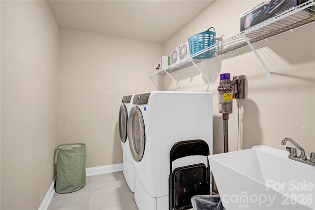 2104 Skybrook Oaks Drive, Huntersville, NC 28078