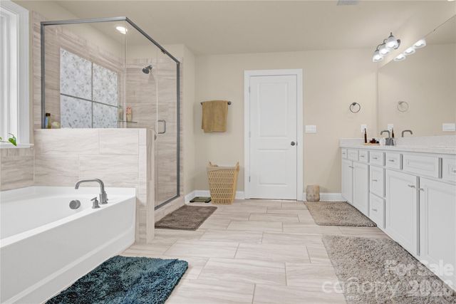 2104 Skybrook Oaks Drive, Huntersville, NC 28078