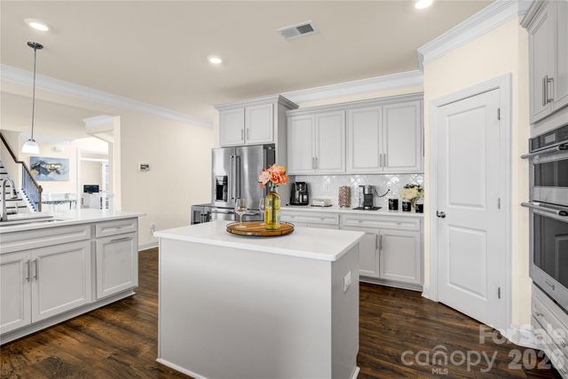 2104 Skybrook Oaks Drive, Huntersville, NC 28078