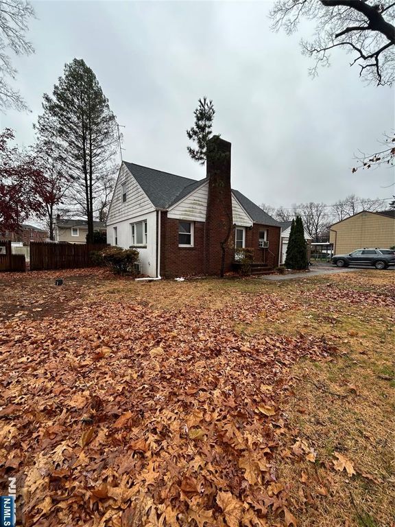 1529 7th Street, Piscataway, NJ 08854