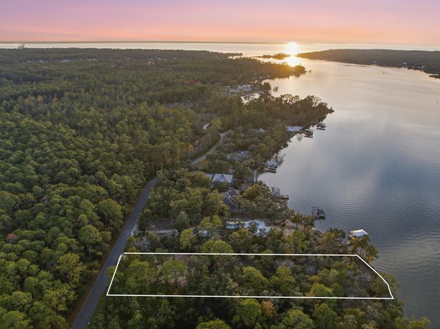 Lot 9 Holly Point Road, Freeport, FL 32439