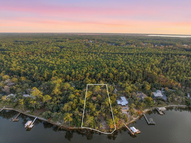 Lot 9 Holly Point Road, Freeport, FL 32439