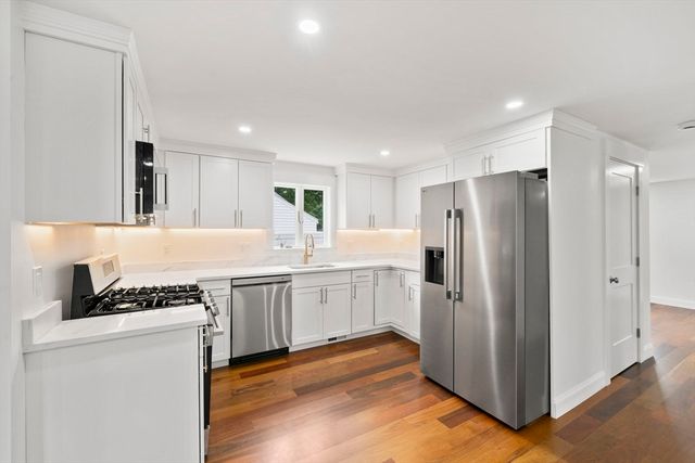 485 Ralph Talbot St, Weymouth, MA 02190