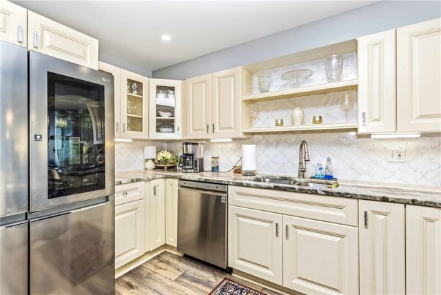 1390 GULF BOULEVARD 102, Clearwater, FL 33767