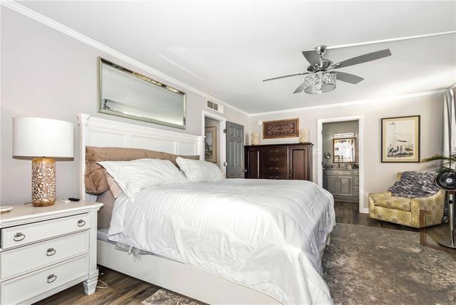 1390 GULF BOULEVARD 102, Clearwater, FL 33767