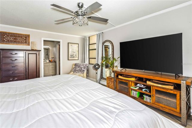 1390 GULF BOULEVARD 102, Clearwater, FL 33767