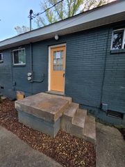 2924 Torbett St # B, Nashville, TN 37209