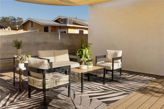 5417 Stratford, Los Angeles, CA 90042