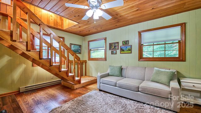 514 Rocky Top Road, Maggie Valley, NC 28751
