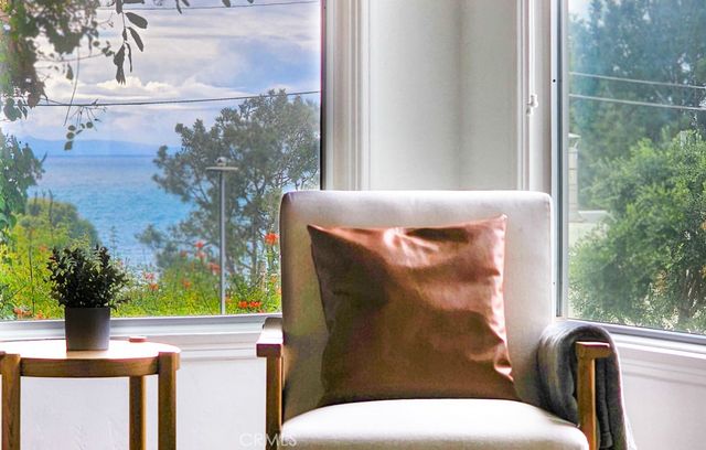 31828 7th Avenue, Laguna Beach, CA 92651