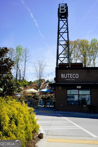 1090 Benteen Avenue SE, Atlanta, GA 30312