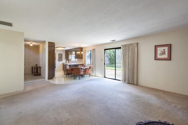 9638 Apple Blossom Way, Stockton, CA 95209