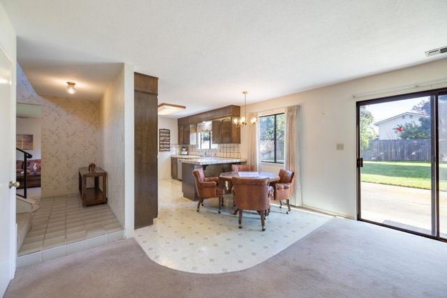 9638 Apple Blossom Way, Stockton, CA 95209