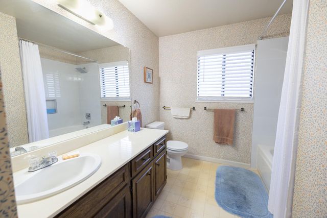 9638 Apple Blossom Way, Stockton, CA 95209