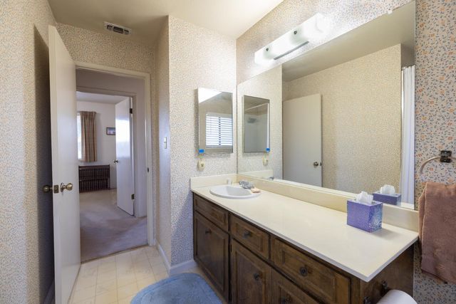 9638 Apple Blossom Way, Stockton, CA 95209