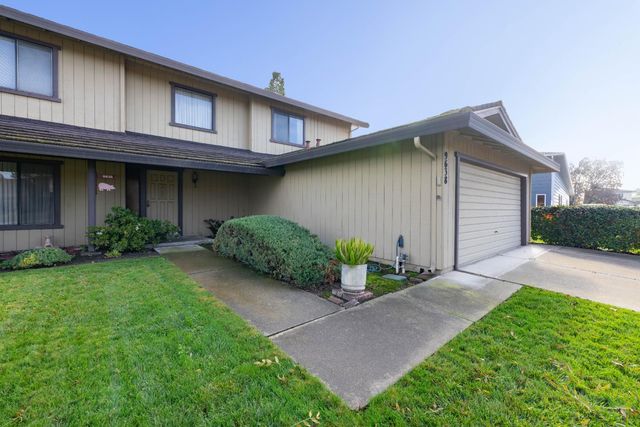 9638 Apple Blossom Way, Stockton, CA 95209