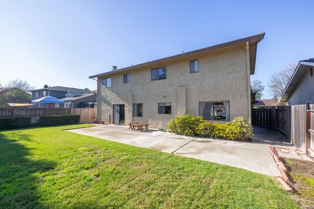 9638 Apple Blossom Way, Stockton, CA 95209