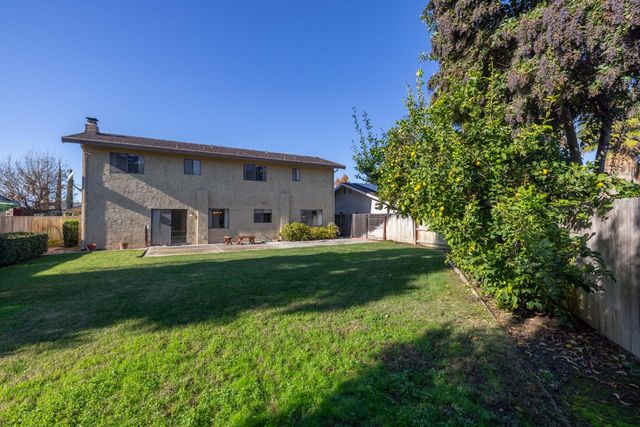 9638 Apple Blossom Way, Stockton, CA 95209