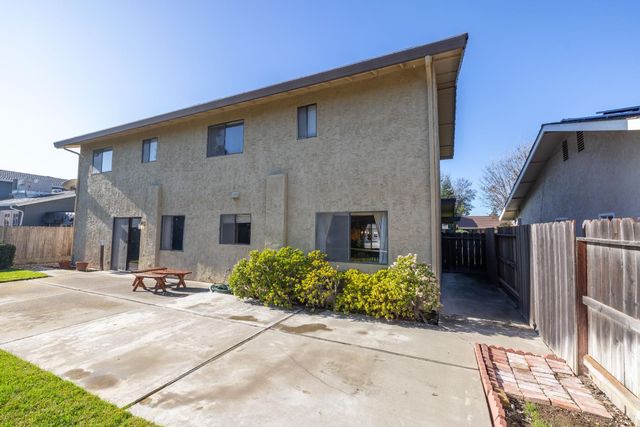 9638 Apple Blossom Way, Stockton, CA 95209