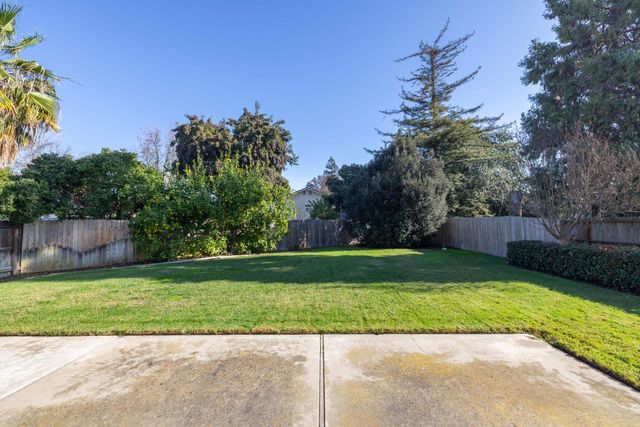 9638 Apple Blossom Way, Stockton, CA 95209