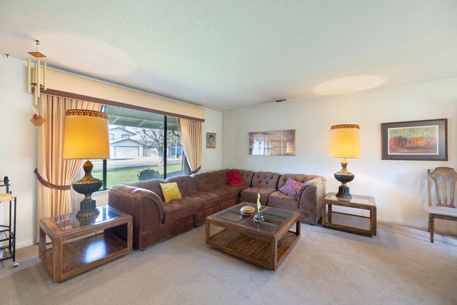 9638 Apple Blossom Way, Stockton, CA 95209