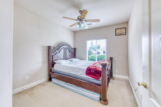 1245 Northhill Street, Selma, CA 93662