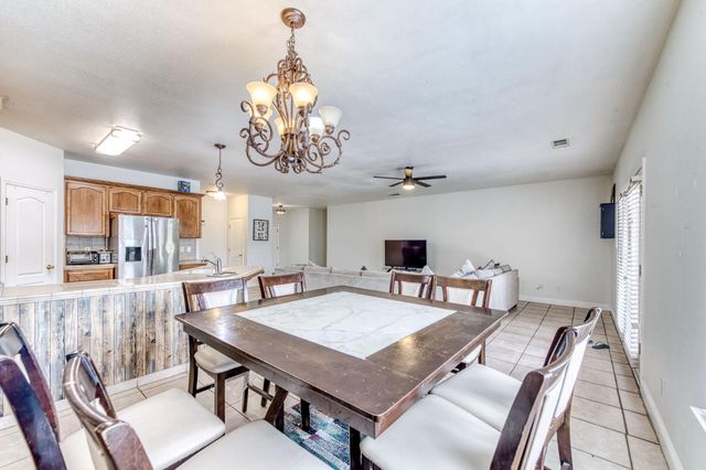 1245 Northhill Street, Selma, CA 93662