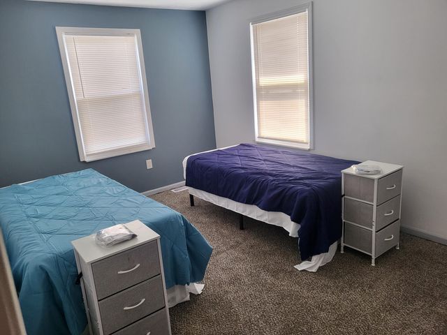 557 Kitchener Street, Detroit, MI 48215