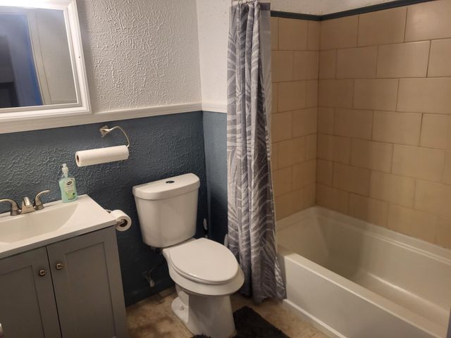 557 Kitchener Street, Detroit, MI 48215