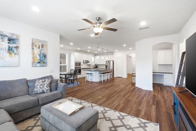 1528 Overlook Court, Celina, TX 75009