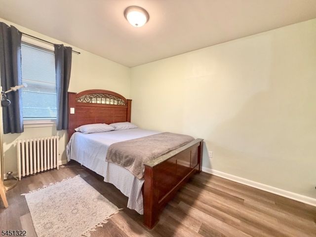 124 W 45Th St, Bayonne City, NJ 07002
