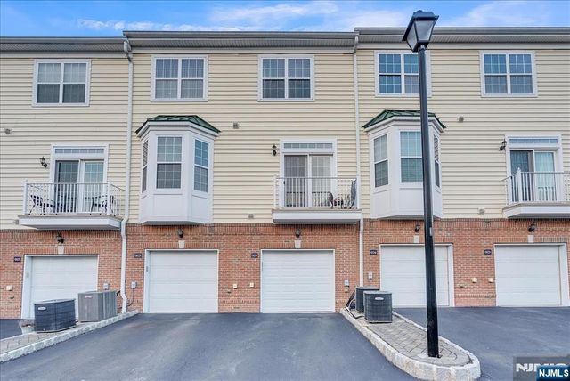 906 Memorial Drive, Belleville, NJ 07109