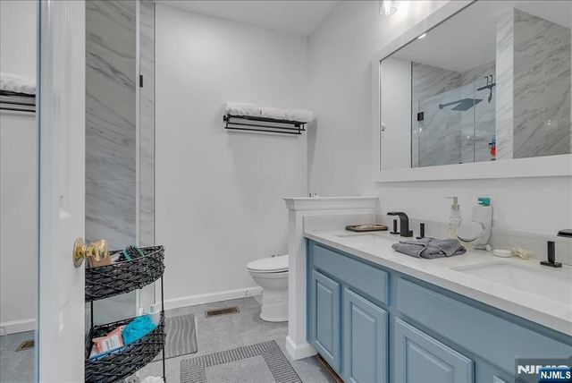 906 Memorial Drive, Belleville, NJ 07109