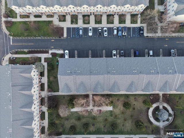 906 Memorial Drive, Belleville, NJ 07109