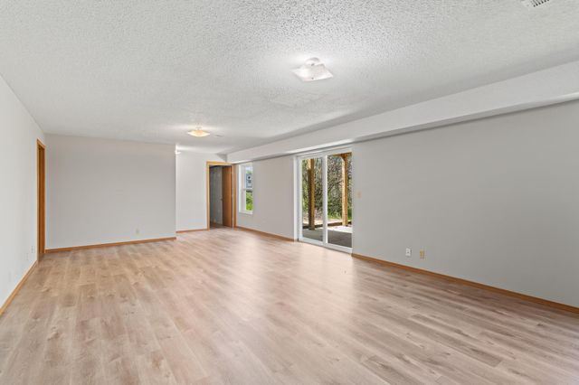 510 Southeast Southeast Hills Drive, Nixa, MO 65714