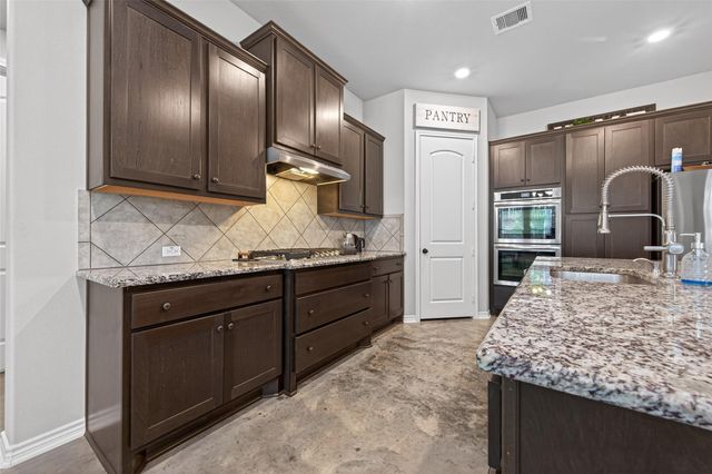 15516 Forest Grove Drive, Willis, TX 77378