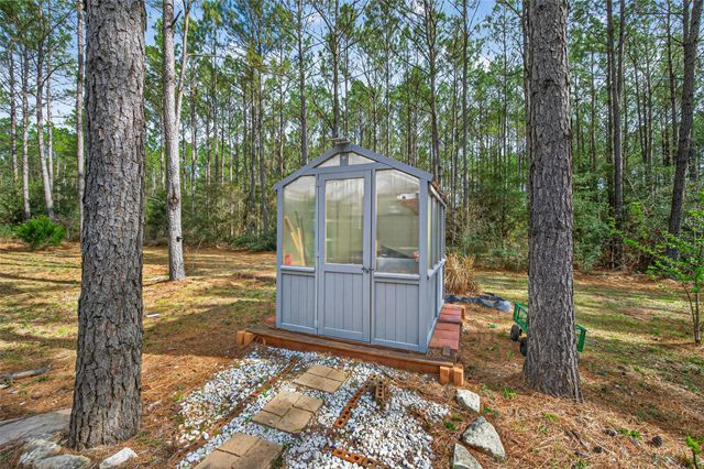 15516 Forest Grove Drive, Willis, TX 77378