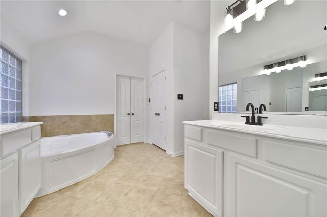 22117 Iron Knoll Drive, Kingwood, TX 77339